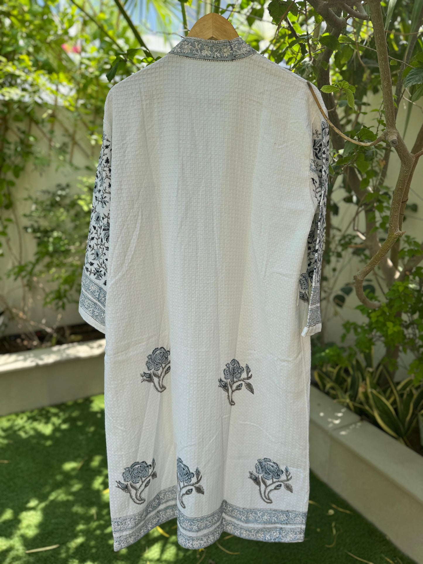 Black & Blue Rose Block Printed Bathrobe