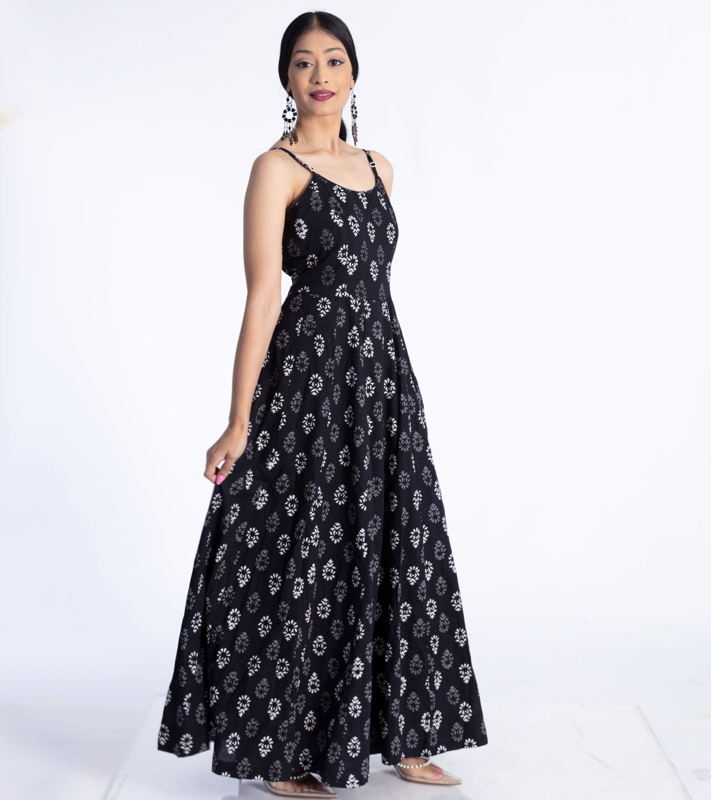 Black & White Motif Maxi Dress