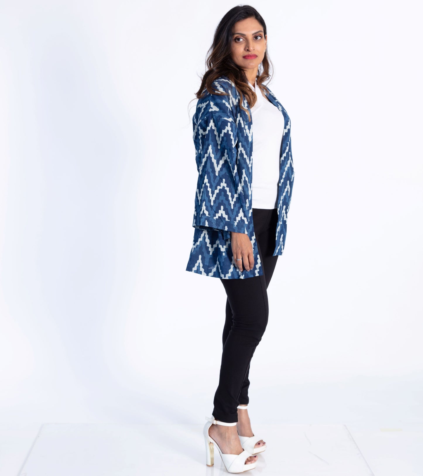 Zig-Zag Print Cotton Shrug