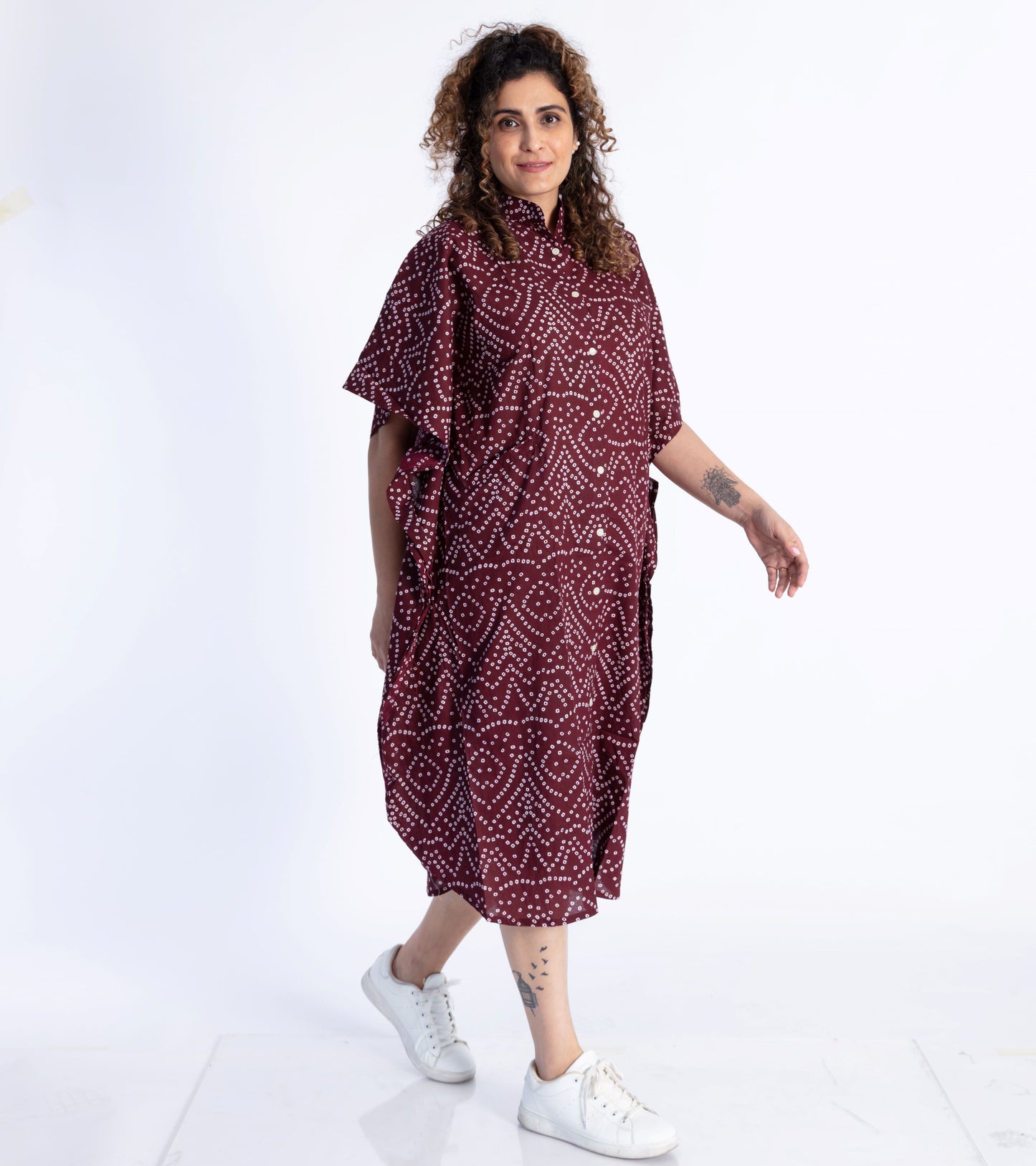 Maroon Bandhani Kaftan